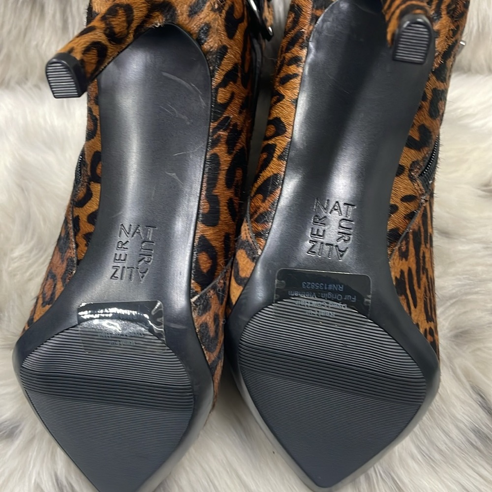 Naturalizer Women's Leopard Print Ankle Heeled Booties (SZ 9) NWOB - Picture 9 of 12